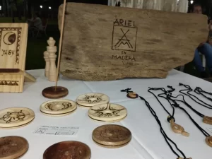 Lee más sobre el artículo ARIEL EN MADERA